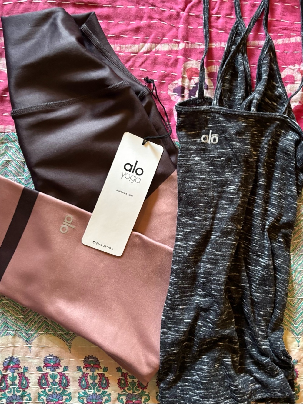 NWT ALO YOGA Airbrush legging and tank
